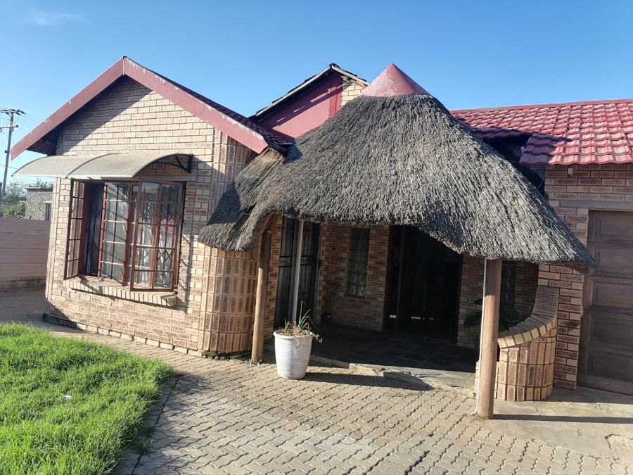 3 Bedroom Property for Sale in Freedom Park Free State